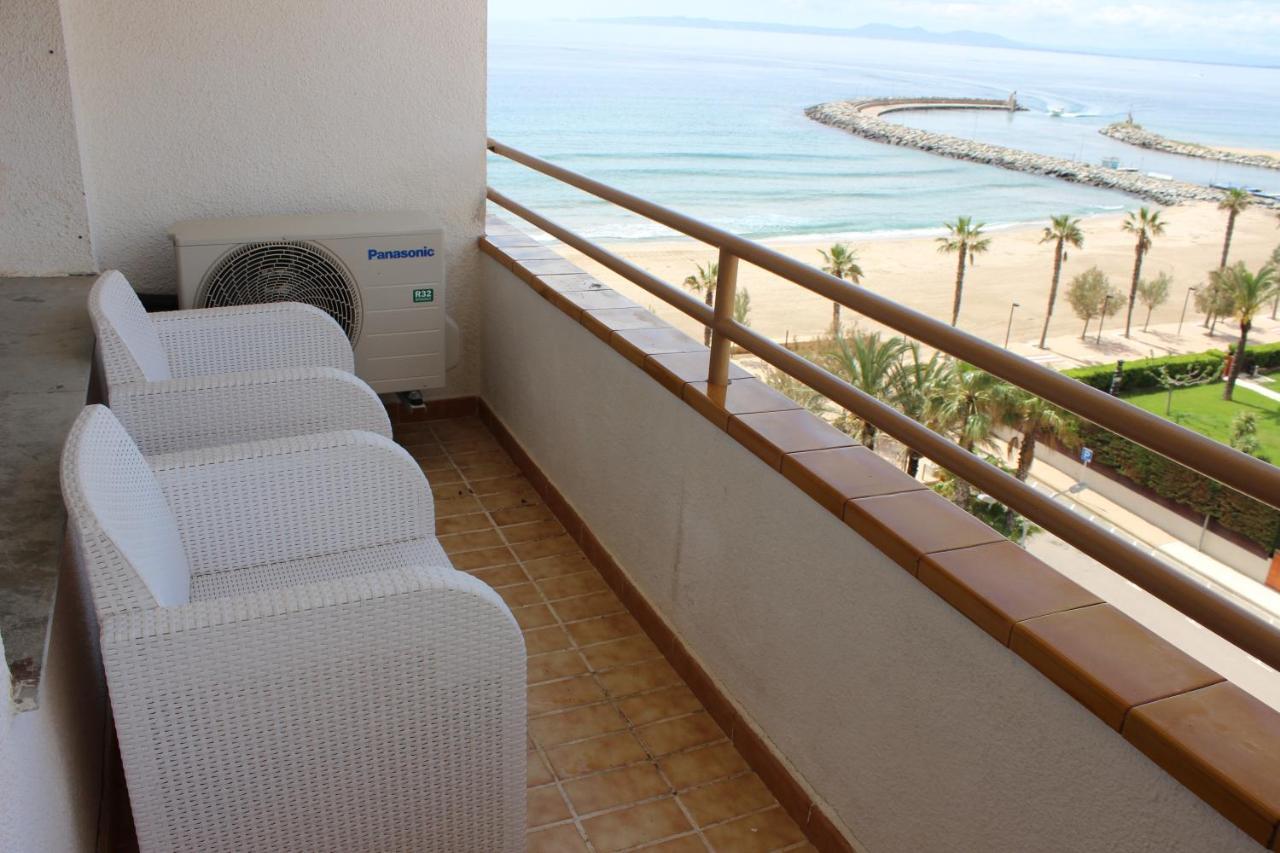Beautiful Apartment In Front Of Beach, Pool, View Roses Exterior foto
