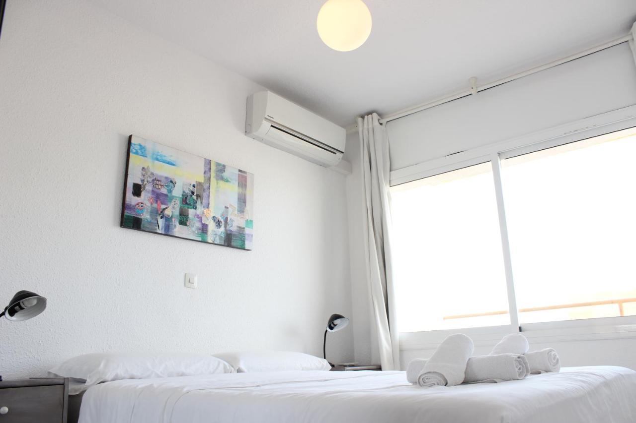 Beautiful Apartment In Front Of Beach, Pool, View Roses Exterior foto